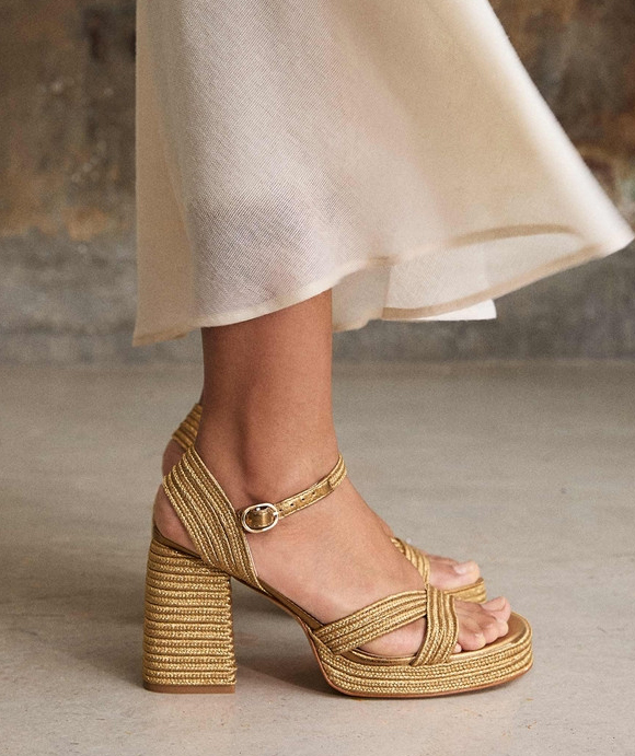 Sandals Gold high-heeled sandals in raffia and leather